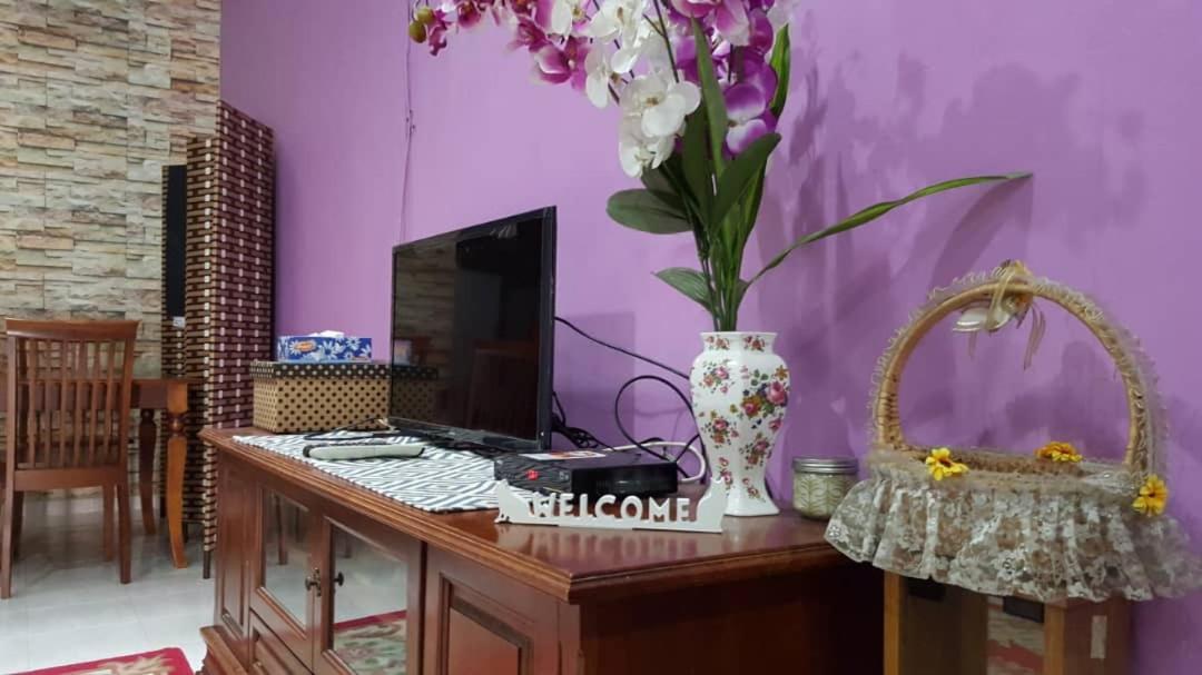 Homestay De Mitc Melaka Exterior photo